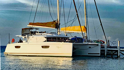 BelizeCatamaran Nowhere